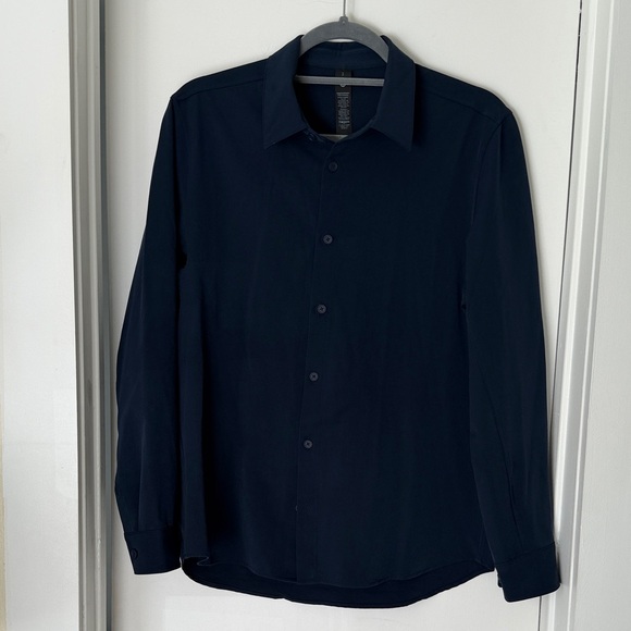 lululemon athletica Men's Navy Button Down Shirt - Picture 1 of 4
